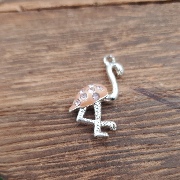 Silver Tone and Pink Flamingo Pendant P316 - Picture 1 of 3